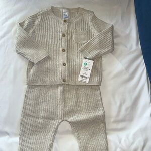 NEW!!!Carters cream sweater set size 9mo
